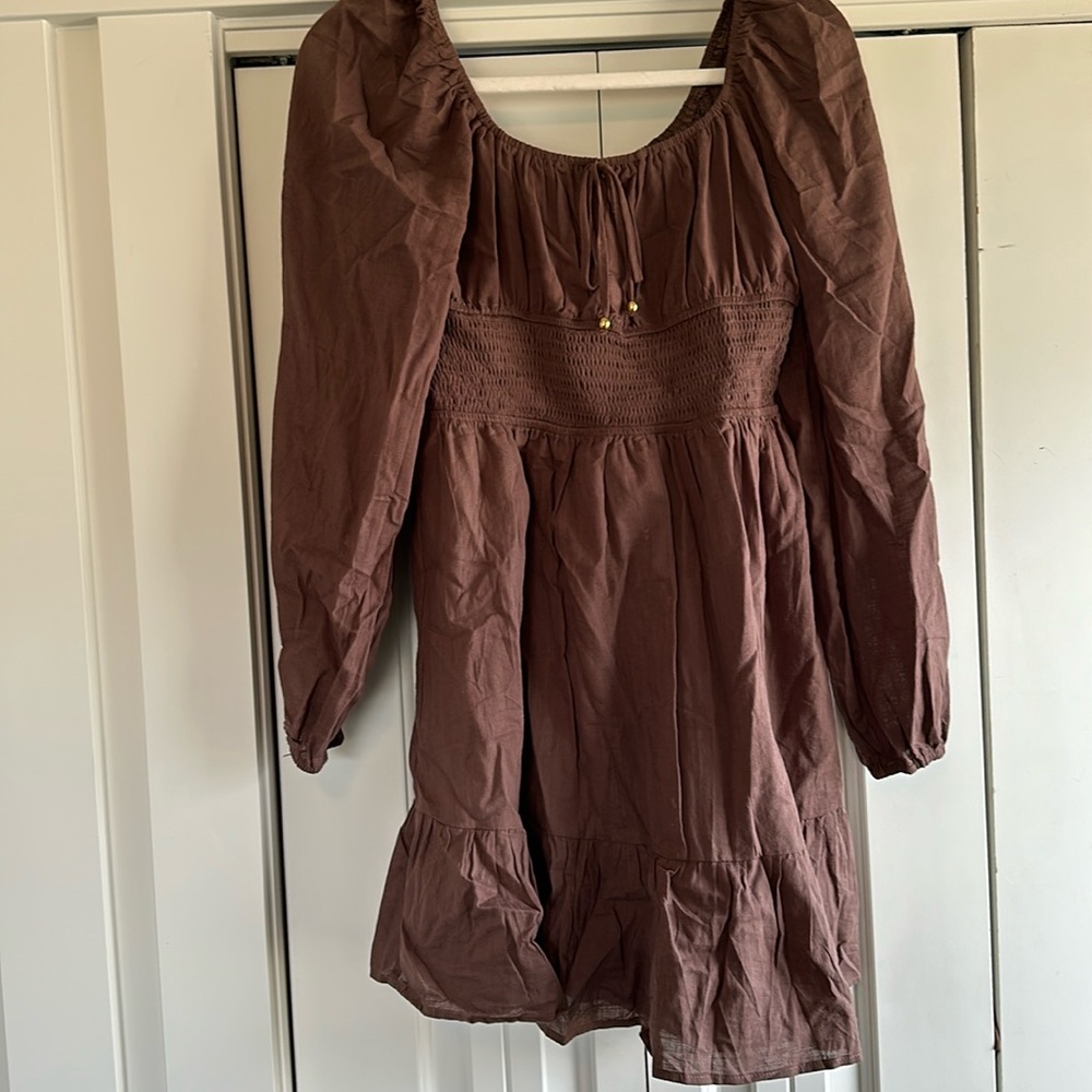Brown long sleeve dress